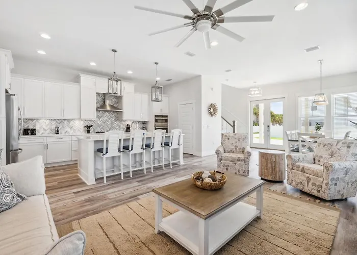 Laguna Beach Pearl By Nautical Properties