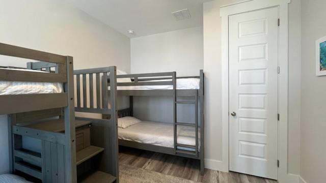 Laguna Pearl By Nautical Holiday home Panama City Beach